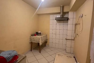 Casă cu 3 camere cu Teren 105 Mp în Central - 4
