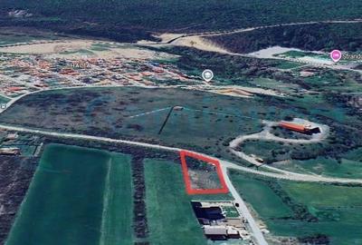 Teren Construcții intravilan de 920 mp, în Rontău