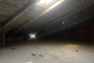 Casă cu 9 camere cu Canalizare în Pipera - 35