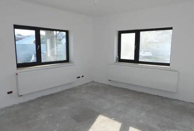 Casă cu Teren 800 Mp în Nisipoasa - 10