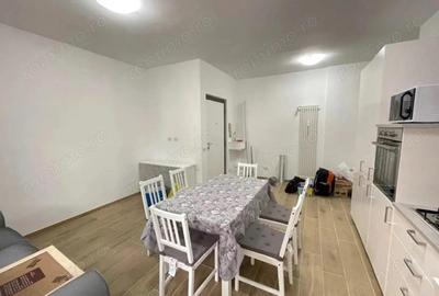 Garsonieră decomandată în Vitan