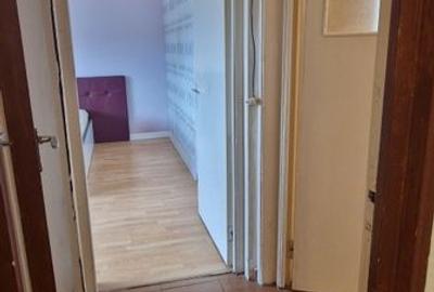 City Mall, 2 camere, circular. - 9