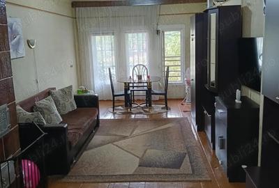 Vand apartament, zona centrala