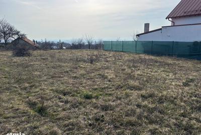 Teren de 1163 mp, în Aiton - 3