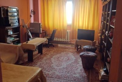 Apartament cu 2 camere în Școlilor - 3