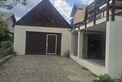 Apartament cu 4 camere în Valea Adâncă - 3