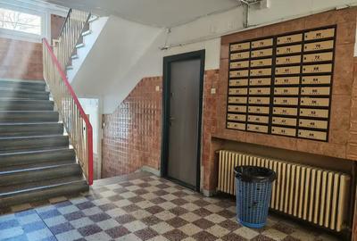 Apartament cu 3 camere semidecomandat, mobilat în Lujerului - 18