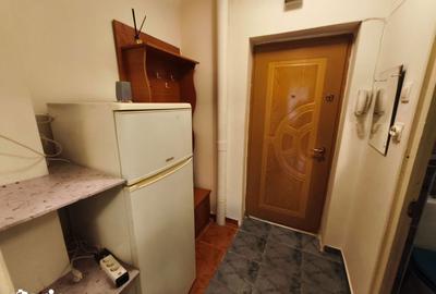 Garsonieră decomandată în Drumul Taberei