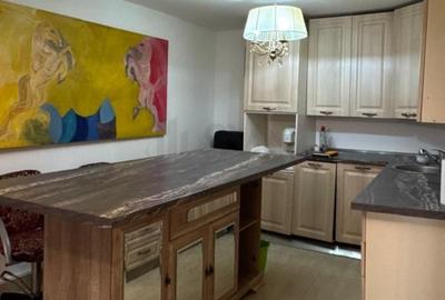 Casă individuală cu 8 camere cu Canalizare în Calea Călărașilor - 2