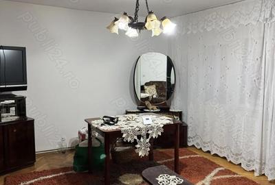 Apartament cu 3 camere decomandat în Girocului - 7