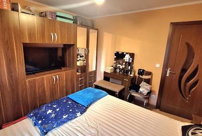 Apartament cu 2 camere decomandat în Lotus