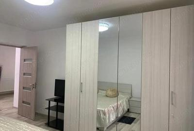 APARTAMENT 2 CAMERE SEMi CU PARCARE PRIVATA, ZONA 1 MAI LANGA SP 1 - 15