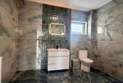 Casă cu 3 camere în Central - 3