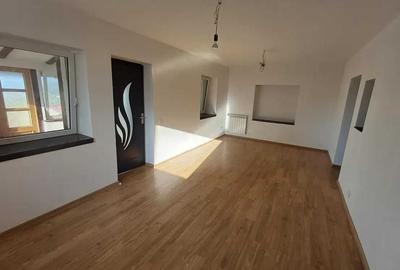 Casă cu 4 camere în Central - 7