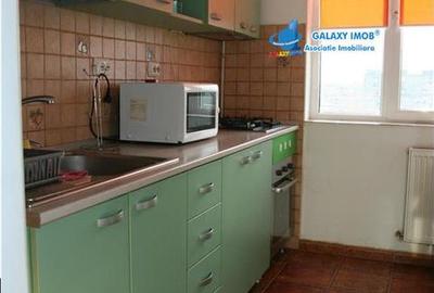 Apartament cu 3 camere semidecomandat în Drumul Taberei - 12