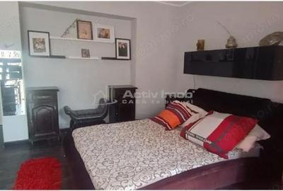 Casă cu 4 camere cu Teren 300 Mp în Central - 7