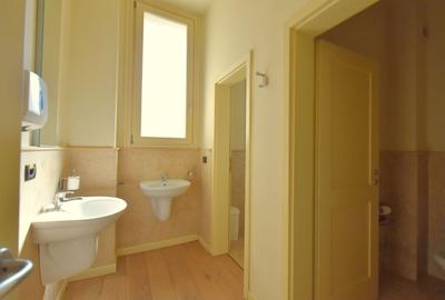 Spatiu birouri - zona Central - 11