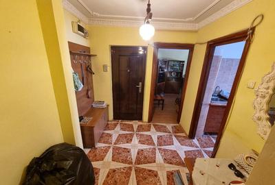 Complex Dacia-apartament 2 camere decomandat cu gaze - 3