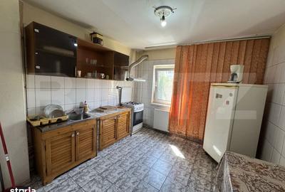 Apartament cu 2 camere semidecomandat, mobilat în Craiovița Nouă - 3