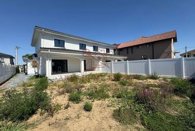 1/2 Duplex modern cu garaj, 150 mp utili, teren 390 mp - Dumbrăvița - 2
