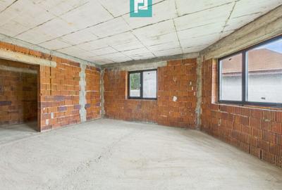 Casă la roșu P+E+M în Șagu - 5