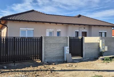 Casa Albina com Mosnita Noua Casa Albina com Mosnita Noua - 3