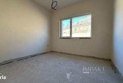 Casă cu 4 camere cu Teren 2977 Mp în Baciu - 16