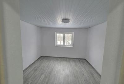 Casă în Mitreni - 10