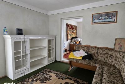Casă cu 7 camere cu Teren 4500 Mp în Hotarele - 11
