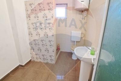 Casă cu 5 camere cu Teren 849 Mp în Central - 7