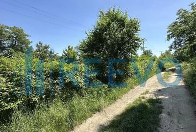 Teren de 1333 mp, în Republicii - 3