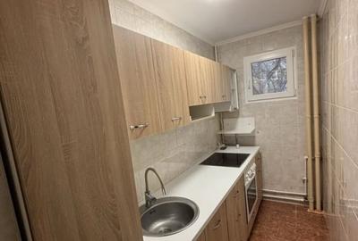 Garsoniera spatioasa langa metrou Dristor – parter inalt, complet utilata - 4