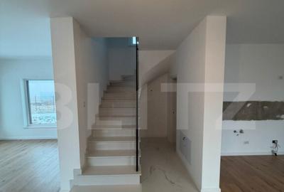 Casă cu 4 camere cu Teren 780 Mp în Central - 10