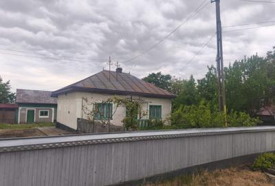 2 Case + 1600 mp Teren, zona centrala Balinesti, Siret - 5