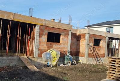 Casă în Moșnița Nouă - 2