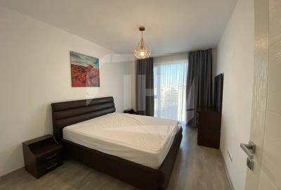 Apartament cu 3 camere semidecomandat, mobilat în Central - 2