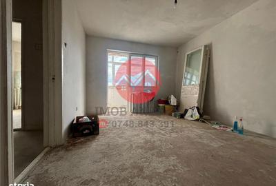 Apartament cu 3 camere decomandat în Neptun - 4