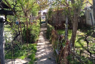 Casă cu 5 camere cu Teren 1000 Mp în Central - 9