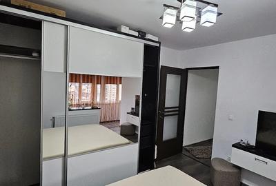 Apartament cu 3 camere decomandat în Central - 12