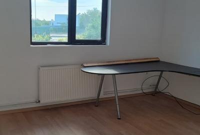 Apartament cu 4 camere decomandat în Băneasa - 6