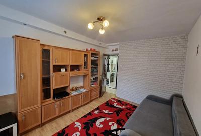 PF inchiriez apartament o camera Tudor - 1