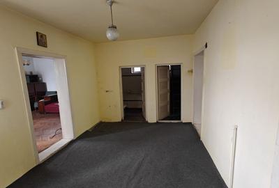 Casă individuală cu 3 camere cu Canalizare în Gruia - 6