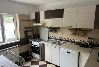 ? Casă P+1 – 4 dormitoare, curte modernă, dormitor la parter - 4