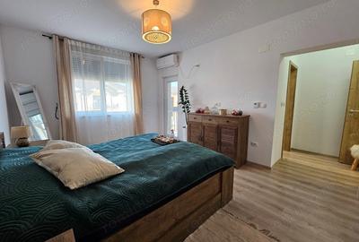 Casă cu 4 camere în Central - 9