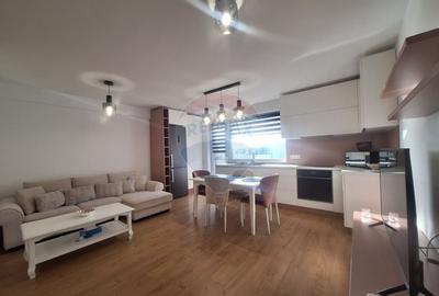 Apartament cu 3 camere decomandat, mobilat în Șelimbăr