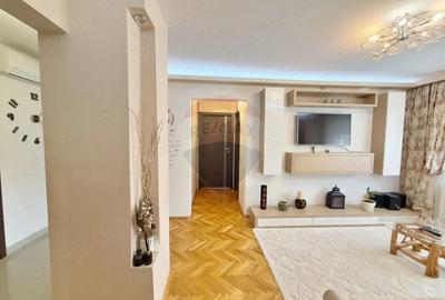 Apartament cu 4 camere de inchiriat (pia?a Mihai Viteazul) - 15