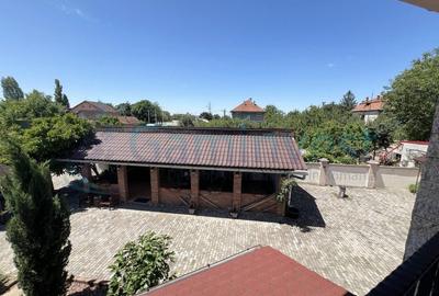 Casă individuală cu 8 camere cu Canalizare în Episcopia Bihorului - 35