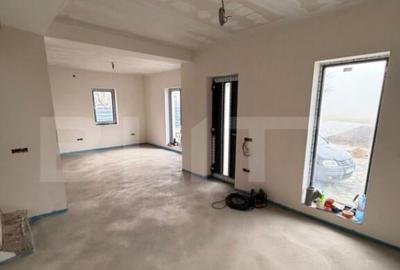 Casa etaj, 114 mp utili, 714 mp teren, Itcani - Cartier excl - 10