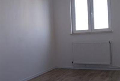 Apartament cu 2 camere decomandat în Florilor - 3