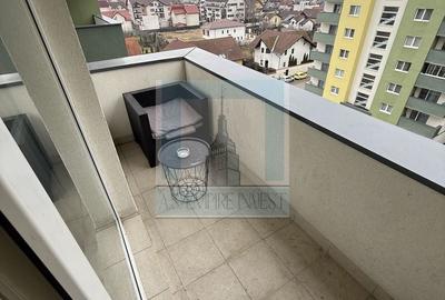 Apartament cu 2 camere decomandat, mobilat în Tractorul - 17